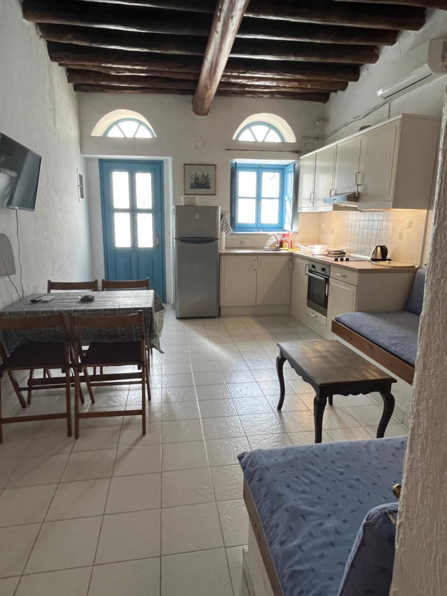 Apartment Neoclassical Apartment, Chora Andros Town